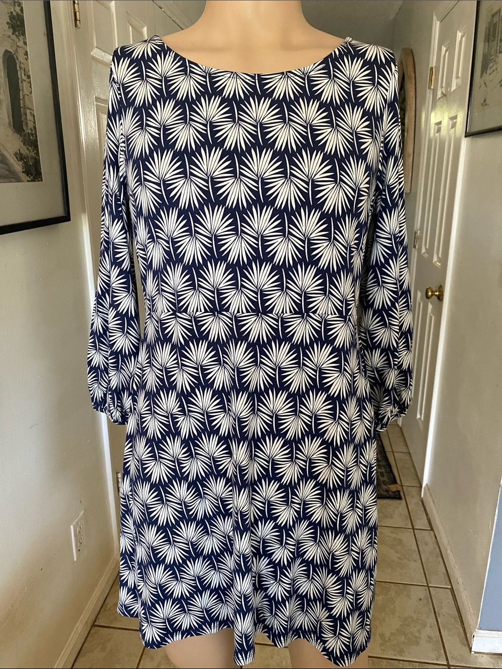 Boden Navy and White Palm-Print Long-Sleeve Shift Dress